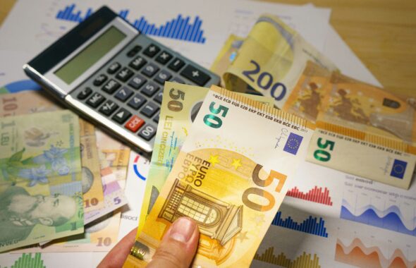 【図解あり】不動産投資で節税する3つの方法